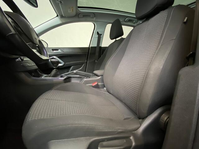 Peugeot 308 SW 1.2 PureTech Blue Lease Executive