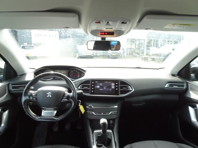 Peugeot 308 SW 1.2 PureTech Blue Lease