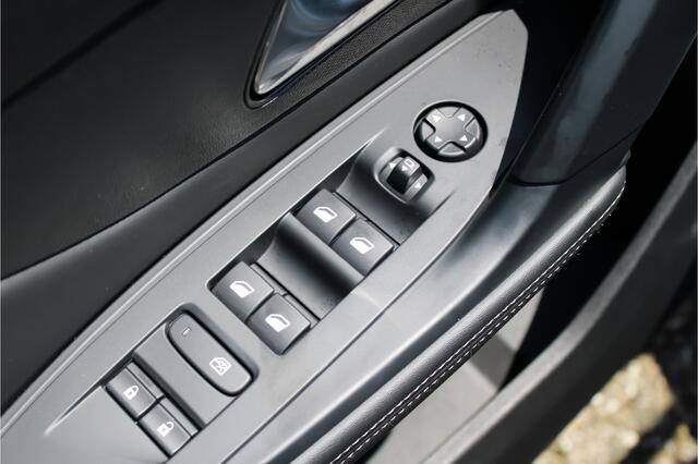 Peugeot 308 SW 1.2 PureTech Allure Pack | 360 |