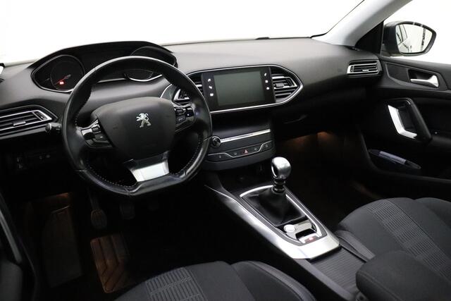 Peugeot 308 1.2 PureTech Allure 130pk | Navigatie | Panoramadak | Lichtmetalen Velgen | 1e Eigenaar | Climate Control | Cruise Control