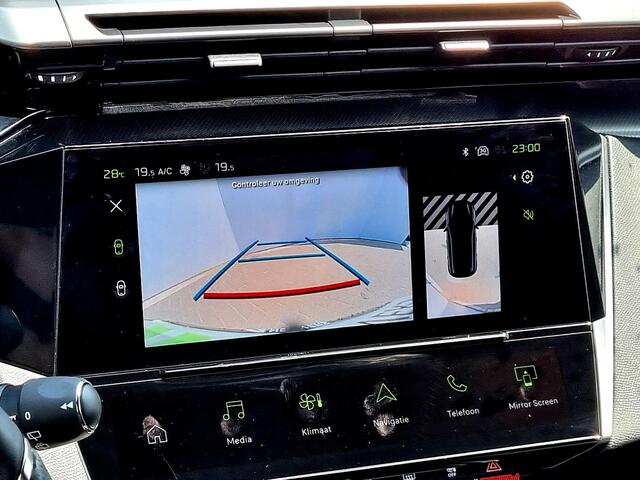 Peugeot 308 1.2 Hybrid 136 e-DCS6 GT Automaat / Schuif-/Kanteldak / Navigatie / Rondomzicht Camera / Cruise Control Adaptief / Android Auto/Apple Carplay