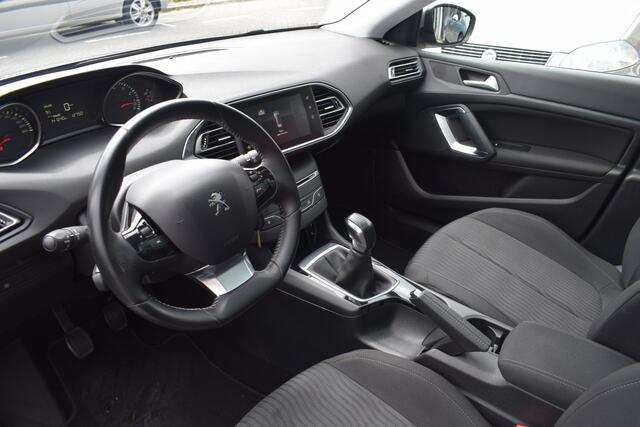 Peugeot 308 SW 1.2 PureTech Blue Lion NAP PDC Navi Pano