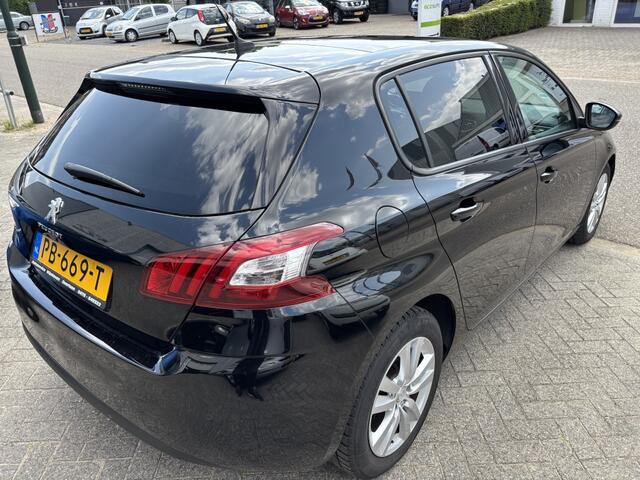 Peugeot 308 1.6 HDi Executive Pano clima navi