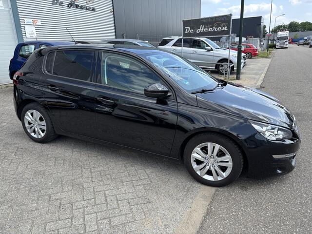 Peugeot 308 1.6 HDi Executive Pano clima navi