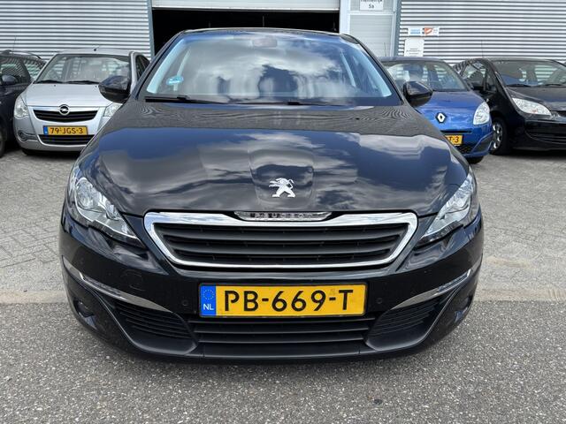 Peugeot 308 1.6 HDi Executive Pano clima navi