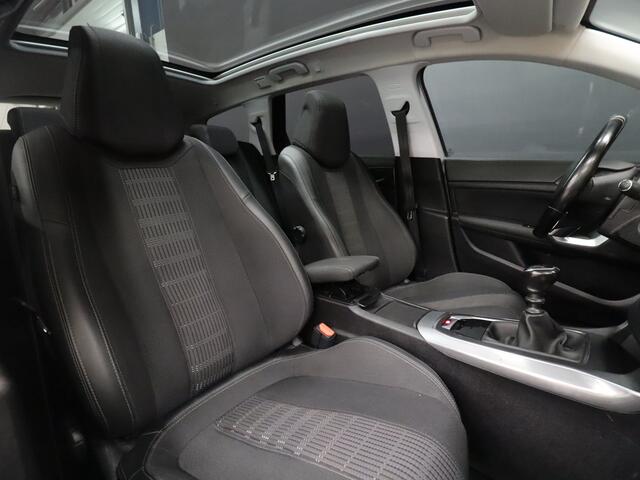 Peugeot 308 SW 1.2 PureTech Blue Lease Premium [TREKHAAK, 6-BAK, APPLE CARPLAY, ANDROID, CAMERA, HALF LEDER, PDC V+A, CRUISE, NIEUWSTAAT]
