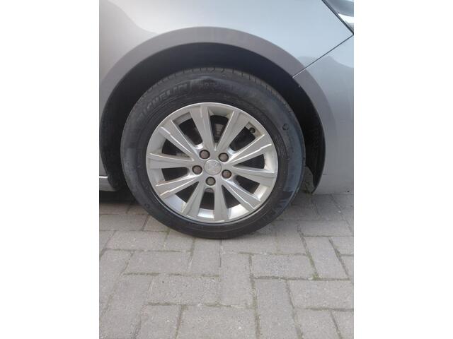 Peugeot 308 1.2 PureTech Style