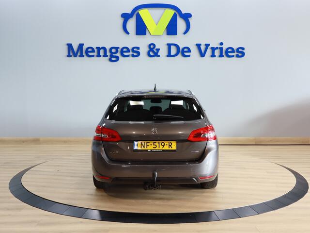 Peugeot 308 SW 1.2 PureTech Blue Lease Premium Airco ECC | LED | Trekhaak | Panorama | Cruise Control | Navigatie | Isofix | NAP