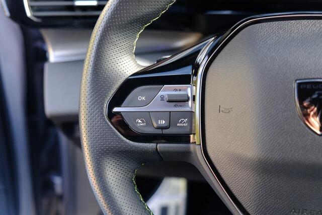 Peugeot 308 SW 1.2 PureTech 130pk EAT8 GT | Navi | App Connect | Climate | Adaptive Cruise | Camera | Keyless | PDC | 18" velgen