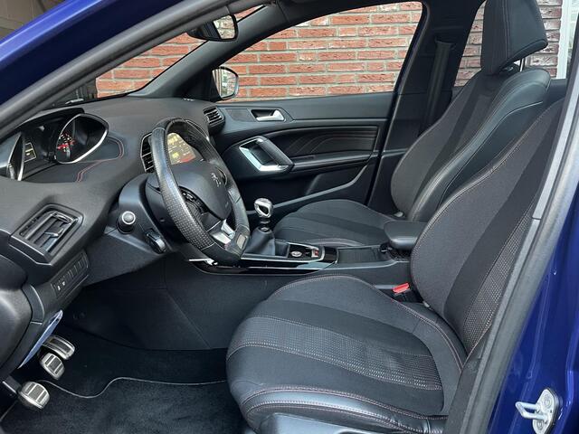 Peugeot 308 GT-line 1.2 Turbo 130pk | PANODAK | CAMERA | KEYLESS ENTRY | NAVI | DAB+ | FULL-LED
