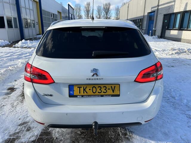 Peugeot 308 SW 1.2 PureT.Blue L. Pr PANO CARPLAY LEER STOELVW.