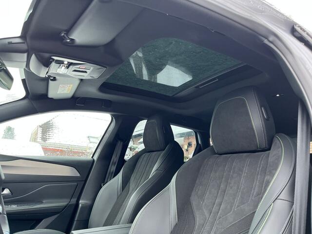 Peugeot 308 SW 1.2 130pk GT. Panodak, Camera, Navi, Half Leer, 18"LMV, Matrix Led Koplampen