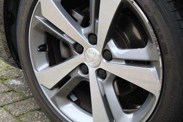 Peugeot 308 SW 1.5 BlueHDi Blue Lease GT-Line Panorama dak - LED