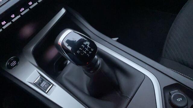 Peugeot 308 1.2 PureTech Active Pack Business