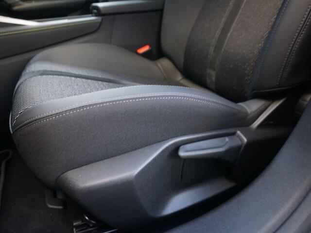 Peugeot 308 SW 1.2 Hybrid 145 e-DCS6 GT 360 camera