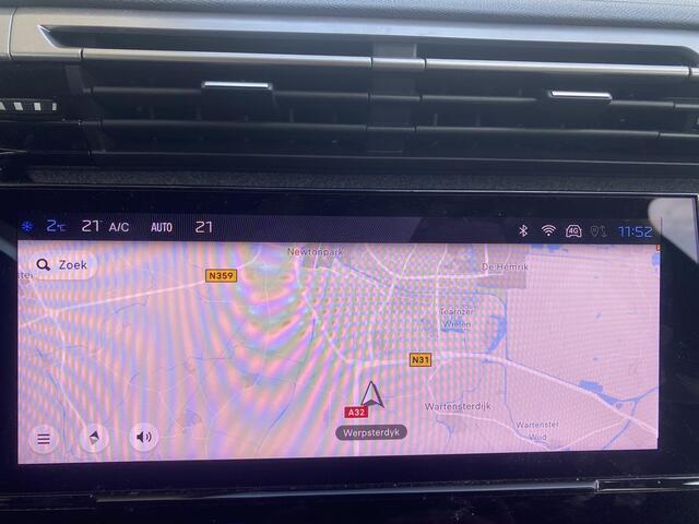 Peugeot 308 1.2 PureTech Allure Pack | Achteruitrijcamera | Apple Carplay | Electronic climate controle | Navigatie systeem | Parkeer sensoren voor en achter |