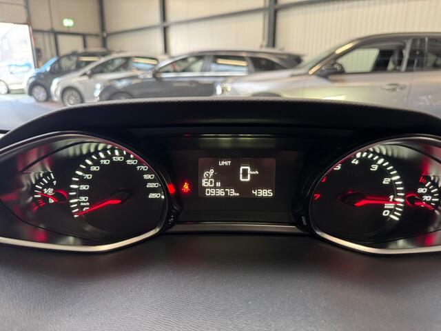 Peugeot 308 SW 1.2 PureTech Blue Lease Premium / NAVI / CRUISE / CAMERA /