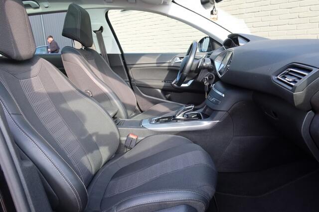 Peugeot 308 1.2 PURE TECH BLUE LEASE PREMIUM, PANO, NAVI, CAMERA ENZ...