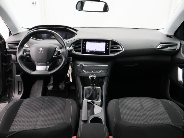 Peugeot 308 SW 1.2 PureTech Blue Lease Active/ lage km!