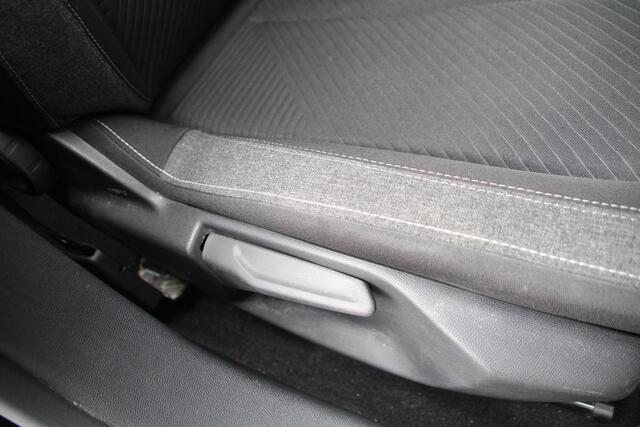 Peugeot 308 SW 1.2 PureTech 110pk Active Pack Airco Carplay Trekhaak Super mooi