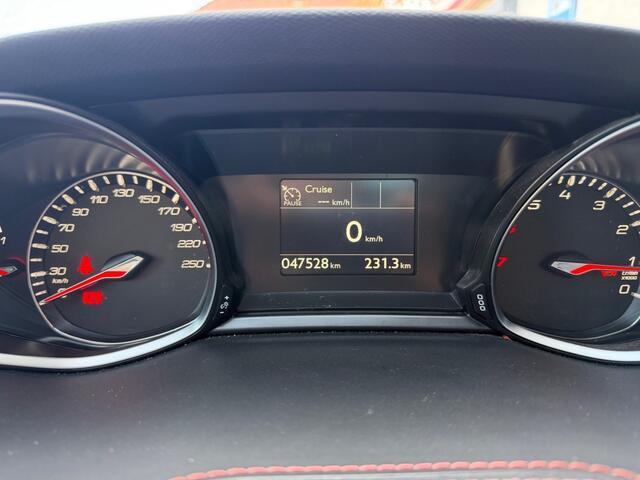 Peugeot 308 1.2 PureTech GT-line 130Pk Panoramadak Carplay