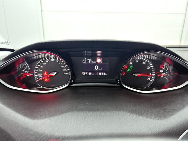 Peugeot 308 SW 1.2 PureTech Allure | Cruise control | Navigatie