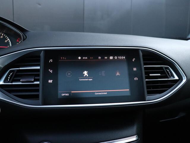 Peugeot 308 1.2 PureTech Blue Lease Executive | PANO | PDC | CRUISE | NAVI |