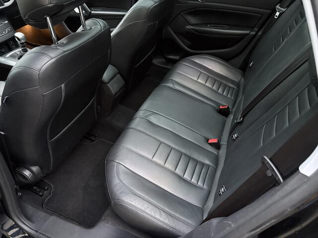 Peugeot 308 SW 1.2 PureTech Blue Lease Premium / LEER / XENON / NAVI / 124dkm! NAP!