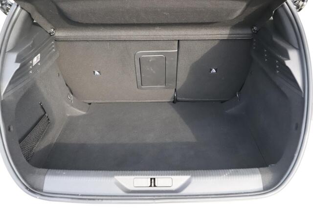 Peugeot 308 1.2 PureTech Allure Pack Business 131PK Half Leder Virtual Cockpit AGR Stoelen 17 inch Navigatie Achteruitrijcamera Carplay Android