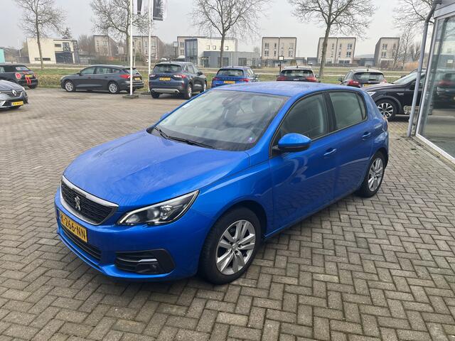 Peugeot 308 1.2 PureTech Blue Lease Active / Led / Cruise / Lmv / Virtual / Carplay