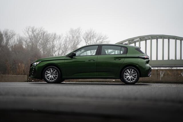 Peugeot 308 1.2 PureTech Active Pack Business Navi Clima Apple Carplay Cruise Stoelverwarming Leder/stof