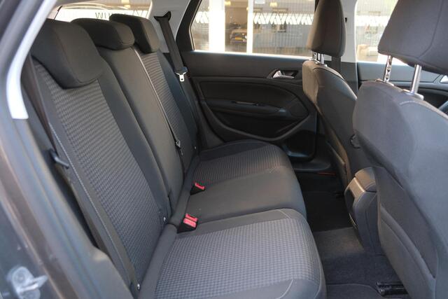 Peugeot 308 SW 1.2 PureTech 130pk Allure | Navi | Cruise | Trekhaak | Climate | PDC