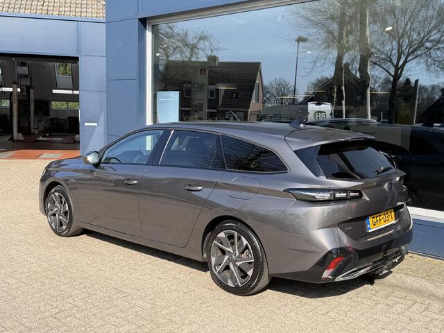 Peugeot 308 SW 1.6 Plug-in Hybrid 180 PK Allure | Trekhaak 1450KG | | Automaat | Navigatie | Dodehoek Detectie | Stoel & Stuur Verwarming | Keyless Entry | Climate Control | Cruise Control | Full LED Verlichting |