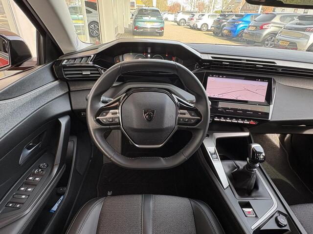 Peugeot 308 1.2T 130pk Allure | Achteruitrijcamera | Navigatie | Climate Control | Privacy Glass | Lichtmetalen velgen | Cruise Control