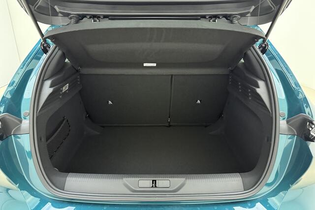 Peugeot 308 1.2 Hybrid 145 e-DCS6 Allure AGR l Stoelverwarming l 360 Camera l PDC l Wireless Apple Carplay & Android Auto l Navigatie l Draadloze Telefoonlader l Lichtmetalen Velgen l LED l Adaptive Cruise Control