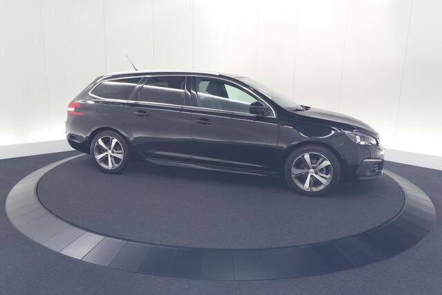 Peugeot 308 SW PureTech 130 GT-line | Trekhaak | Panoramadak | Camera | Alcantara Bekleding | Dodehoekdetectie