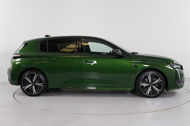 Peugeot 308 1.6 Plug-in Hybrid 225 GT | Trekhaak | Camera | Stl. verw. |