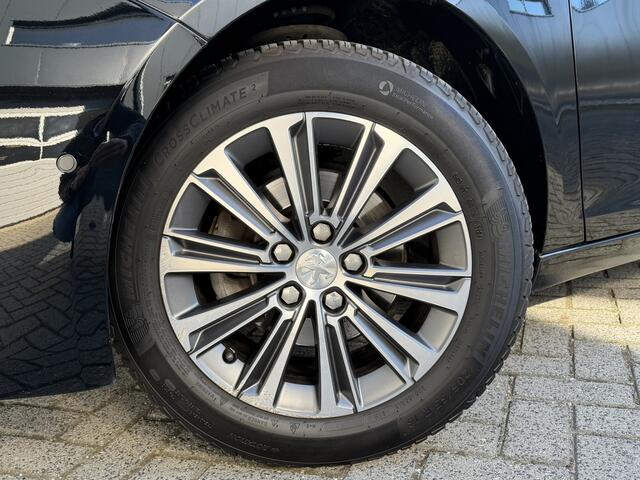 Peugeot 308 SW 1.2 PureTech Blue Lease Allure | Trekhaak | Navigatie | Camera | Apple Carplay/Android auto | stoelmassage + verwarming | dodehoek detect.