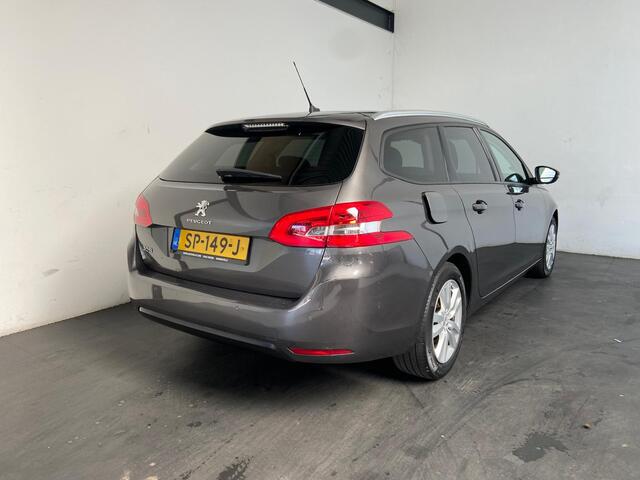 Peugeot 308 SW 1.2 PureTech Blue Lease Executive