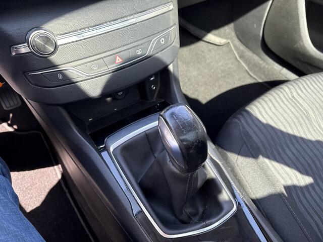 Peugeot 308 SW 1.2 PureTech Blue Lease Executive / NAVI / PANORAMADAK / CRUISE / 149dkm! NAP!