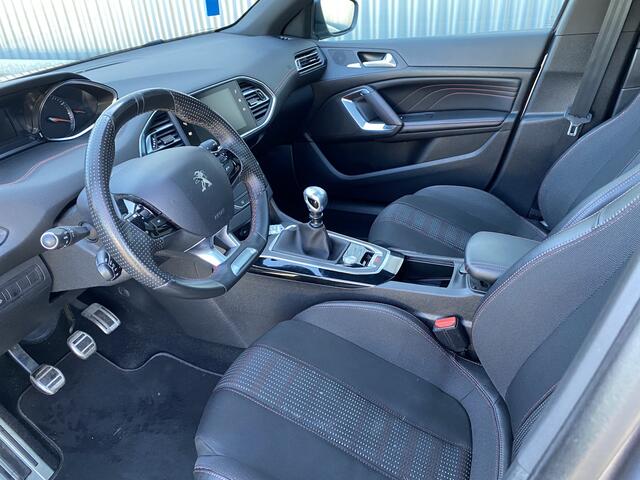 Peugeot 308 1.2 PureTech GT-line 155Dkm.NAP, Clima, Pano, CarPlay, CC, PDC & 360 Cam, LM, Afn.Trekh, nw. APK - Inruil Mogelijk -