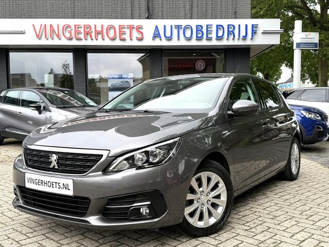 Peugeot 308 Style 110 Pk Benzine 5-Deurs * KJK-71-X * Hele Mooie ! * Navigatie * Climate & Cruise Control * Achteruitrij Parkeer Camera * DAB Radio * L.M. Velgen * Vingerhoets; Vierde Generatie Eersteklas Service. Al meer dan 100 jaar een begrip in de Brabantse Kempe