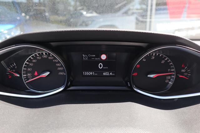 Peugeot 308 1.5 BlueHDi Blue Lease | Nieuw binnen | Trekhaak | Navi