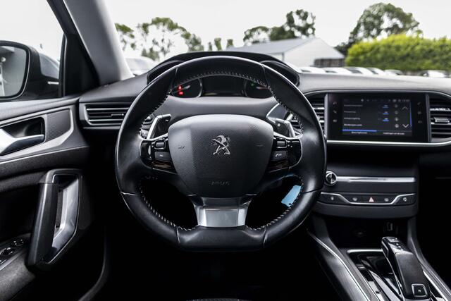 Peugeot 308 SW 1.2 PureTech Blue Lease Premium Foto klaar