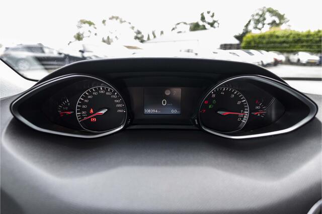 Peugeot 308 SW 1.2 PureTech Blue Lease Premium Foto klaar