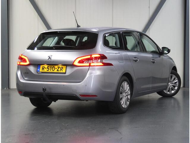Peugeot 308 SW 1.2 130PK Allure | 1ste eigenaar | AppleCarPlay/AndroidAuto | 16"LMV | Navigatie | Cruise Control | Climate Control | Camera | Armsteun | Keyless | Isofix | Parkeersensoren | Trekhaak | Stoelverwarming |