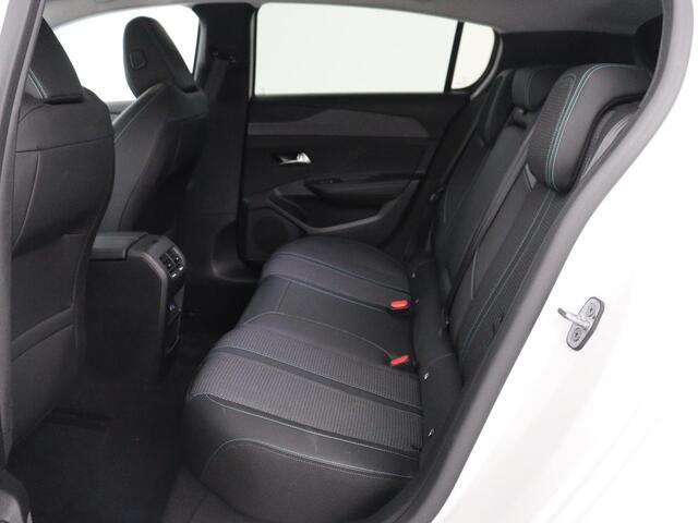 Peugeot 308 1.6 HYbrid 180 Allure Pack Business | Half leder | Adaptive cruise | Carplay | Camera | Navigatie | Side Assist | Full LED | Climate control | Parkeerhulp | PHEV | Plug In