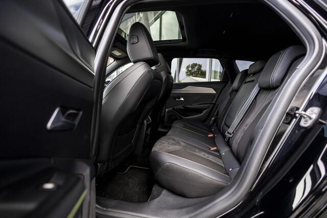 Peugeot 308 SW 1.6 Plug-in Hybrid 225 GT | Pano | ACC | Memory