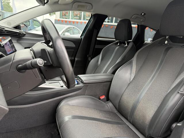 Peugeot 308 SW 1.6 Plug-in Hybrid 180 Allure PHEV | VAN: 26.900,- VOOR: 24.877,- UW WKVOORDEEL: 2.023,- | STOELVERWARMING| DEALER ONDERHOUDEN| DODE HOEK SENSOR| ACHTERUITRIJCAMERA| RIJKLAARPRIJS INCL. 12 MND BOVAG GARANTIE|