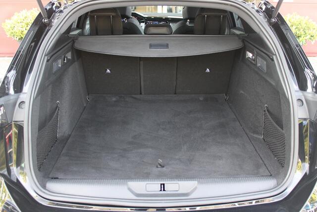 Peugeot 308 SW 1.6 Plug-in Hybrid 225 GT | PANORAMA SCHUIF/KANTEL DAK | 18" LICHTMETALEN VELGEN | ACHTERUITRIJ CAMERA | PARKEERSENSOREN VOOR + ACHTER | LED MATRIX KOPLAMPEN | NAVIGATIE | ELEKTRISCH BEDIENBARE BESTUURDERSSTOEL MET MASSAGE FUNCTIE | STOEL VERWAMING | D